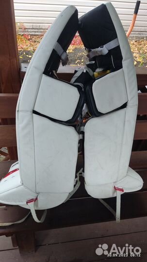 Форма хоккейного вратаря