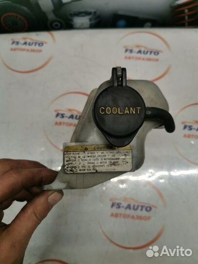 Бачок расширительный Kia Ceed 1.6 G4FC 2009