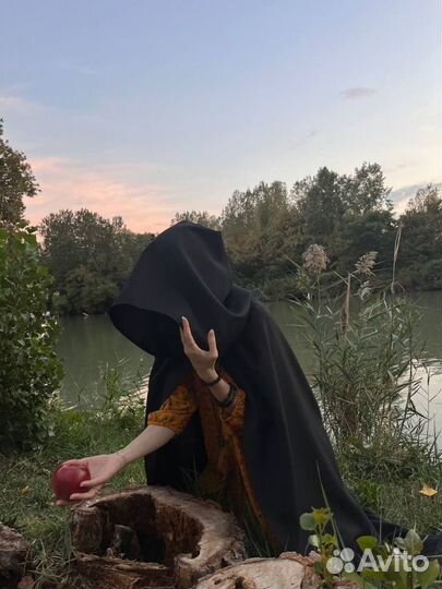 Аренда мантии / рясы / накидки с капюшоном