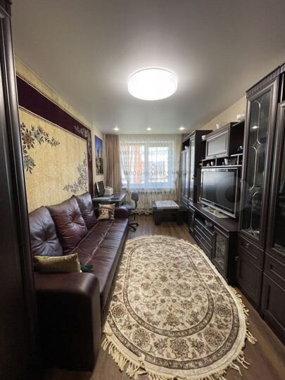 2-к. квартира, 46,7 м², 1/3 эт.