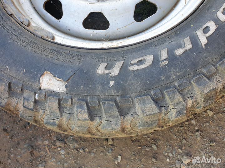 Bfgoodrich Mud-Terrain T/A 235/70 R16