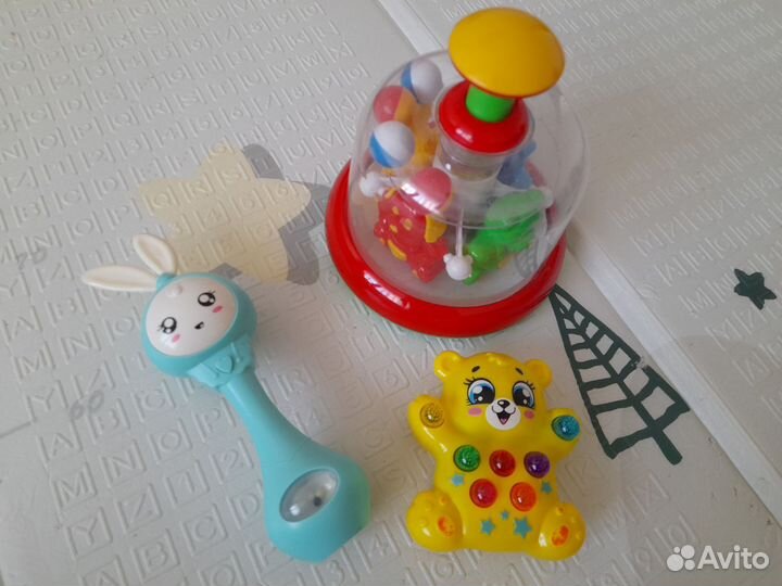 Развивающие игрушки