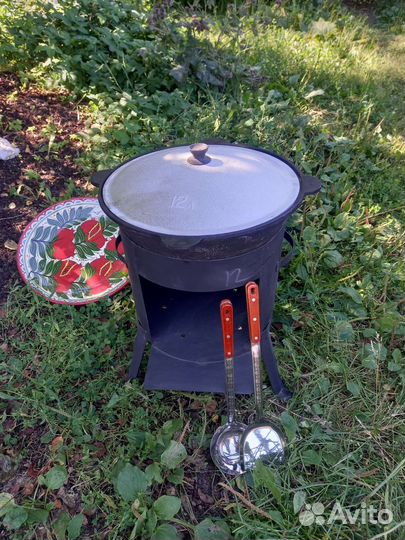Казан чугунный 12 литров с печкой