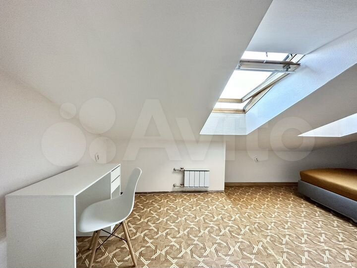 4-к. квартира, 120 м², 3/4 эт.