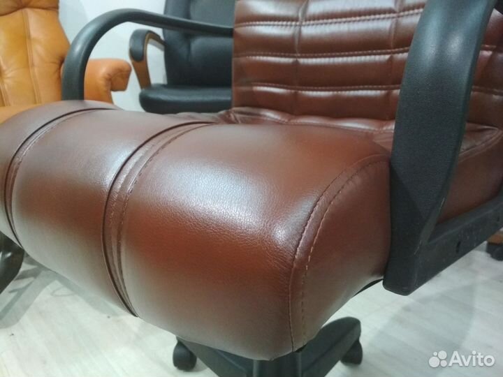 Кресло руководителя Атлант Новое