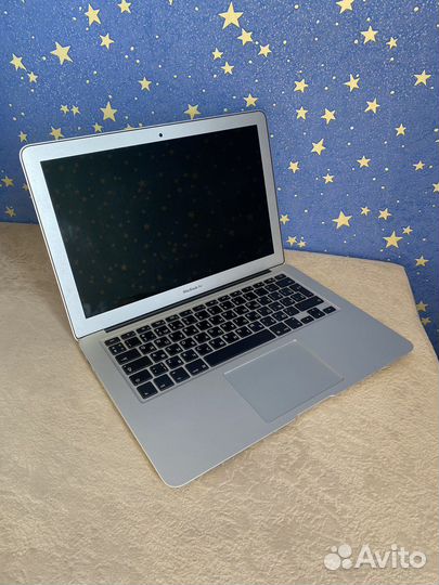 Apple MacBook Air 13 2017 i5 (идеал, 369циклов)