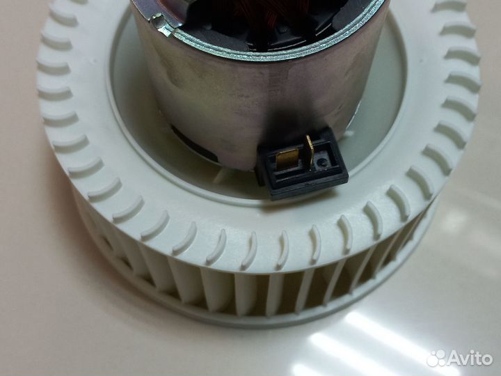 Мотор отопителя салона Nissan Almera 2000-2005