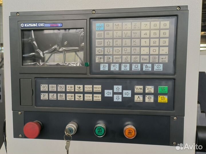 Токарный станок с чпу realrez CK 6132х750 GAH6