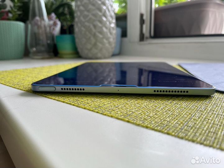 Планшет apple iPad Air 4 64 GB