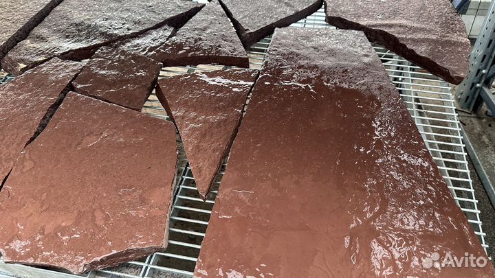 Плитняк дикий Лемезит красный 30мм