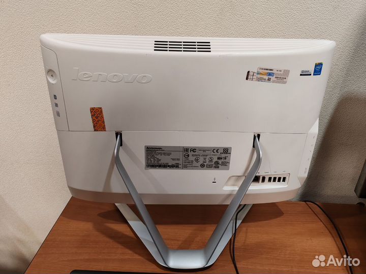 Моноблок Lenovo IdeaCentre C360 White