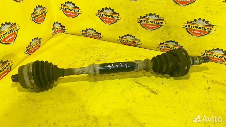 Полуось передняя правая Volkswagen Passat B5