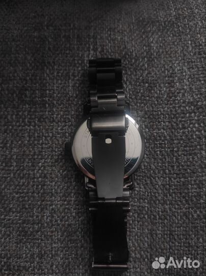 Часы наручные