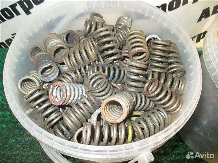 Болт крепления глушителя Nissan Toyota Mazda Honda