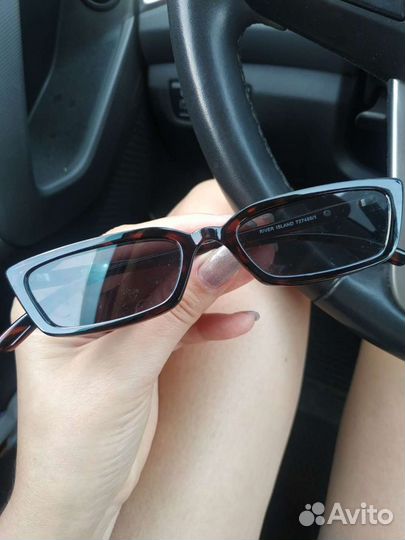 Солнцезащитные очки