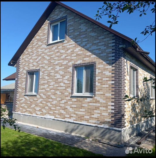 Гибкий кирпич на сетке для фасадов и интерьера