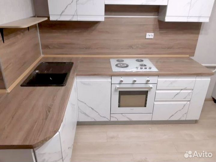 Кухня угловая