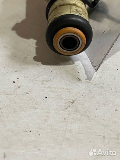 Форсунка топливная Hyundai ix35 2012 353102G100