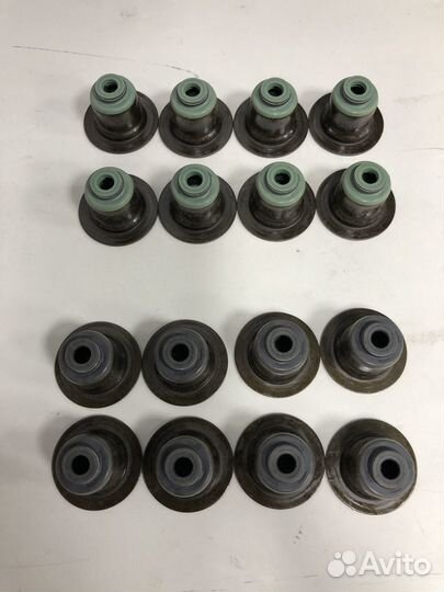 Колпачки маслосьемные Mazda3 Mazda6 Ford 16шт