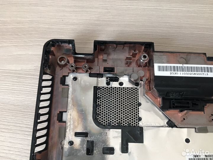 Поддон для ноутбука Lenovo g560