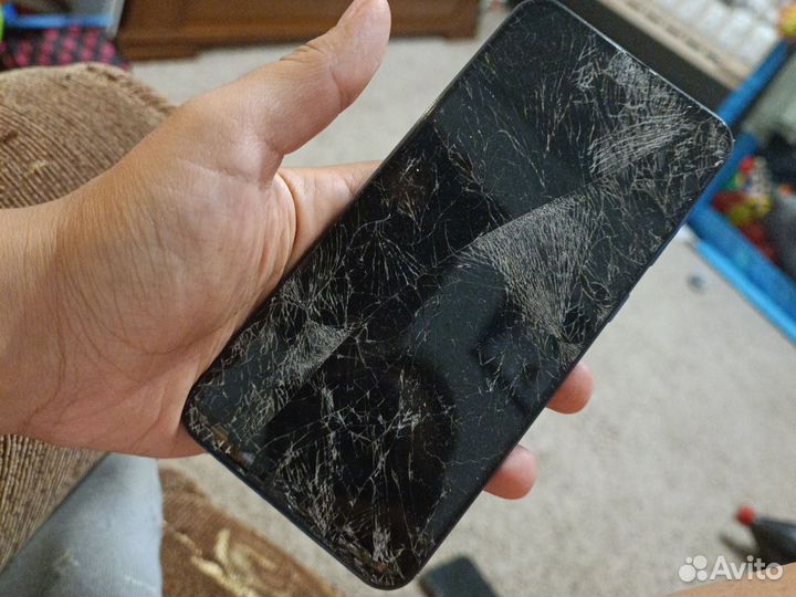 Бесплатно Samsung galaxy a50 2019