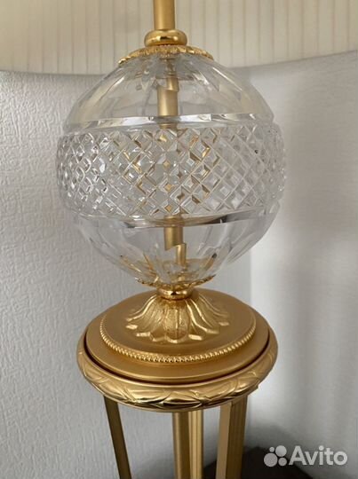 Лампа настольная