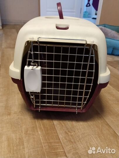 Переноска для кошек пластиковая
