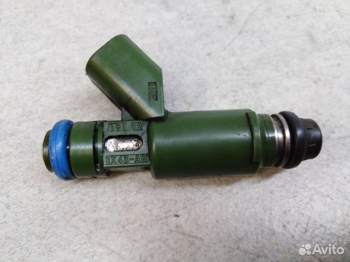 Топливная форсунка Ягуар