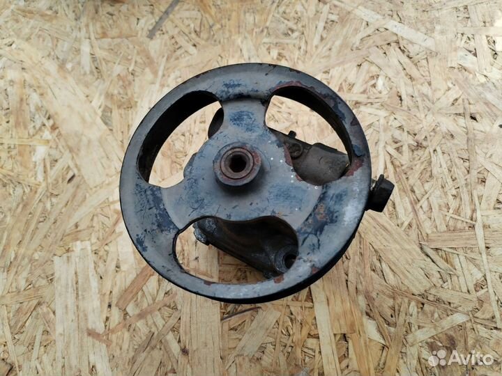 Насос гур Mazda 3 BK, Demio