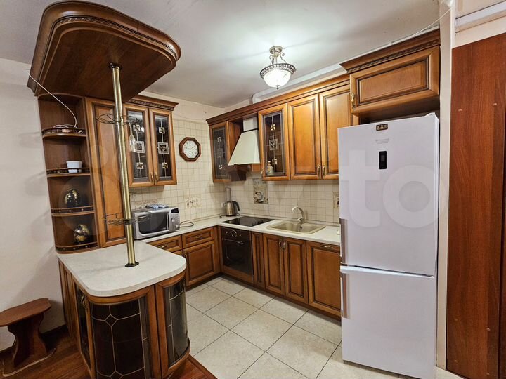 1-к. квартира, 45 м², 11/17 эт.