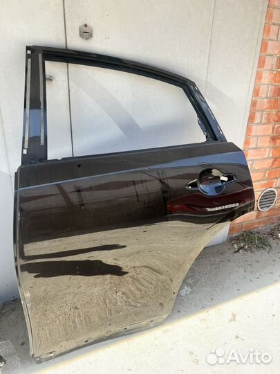 Дверь задняя левая infiniti