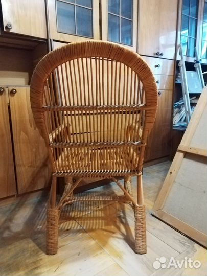 Кресло из ротанга плетёное