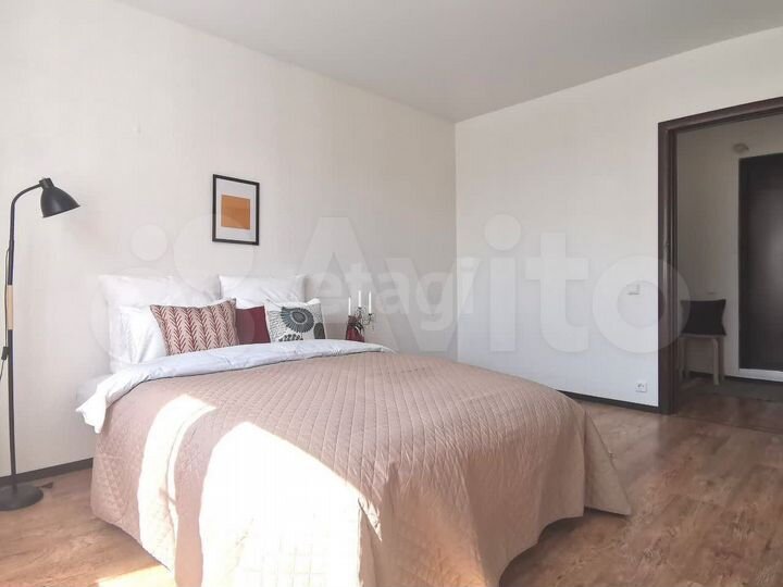 2-к. квартира, 53,3 м², 12/17 эт.