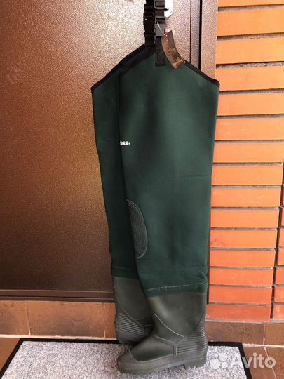 Болотные сапоги с голенищем из неопрена