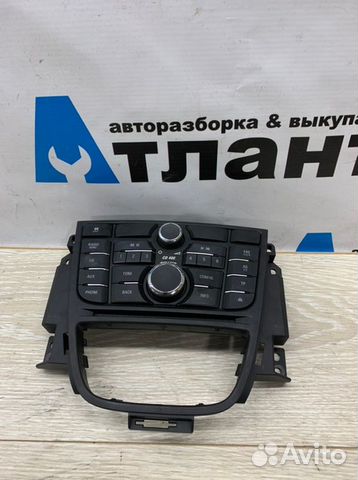Блок управления магнитолой Opel Astra J A16XER