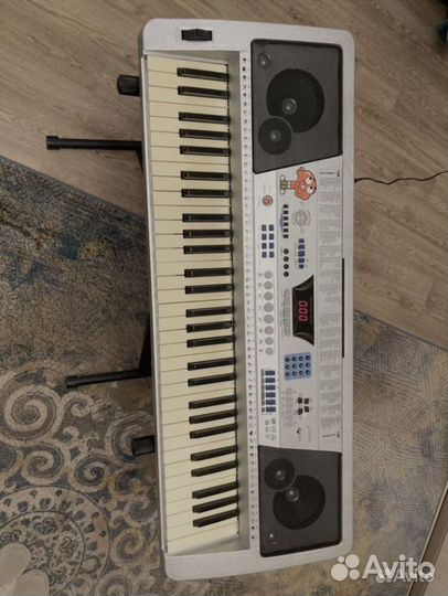 Синтезатор denn dek885