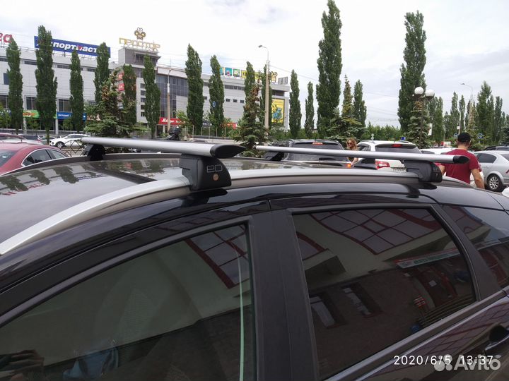 Багажник на интегрированные рейлинги