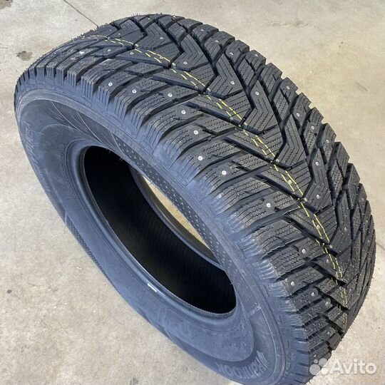 Hankook Winter i'Pike X W429A 225/60 R18 104T