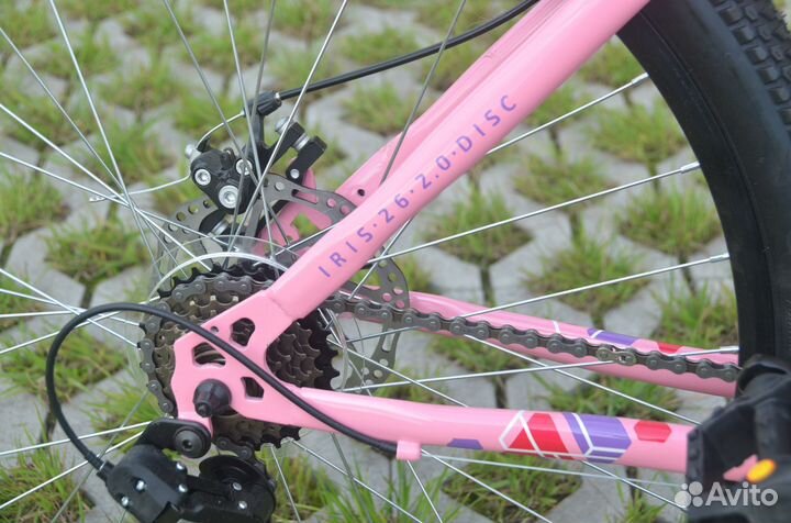 Женский горный велосипед Forward Iris 26 2.0 disc