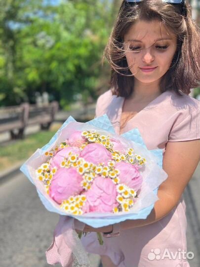Букет с ромашками и пионами Доставка Подарок