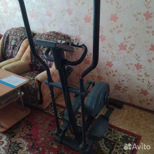 Эллиптический тренажер torneo С310М