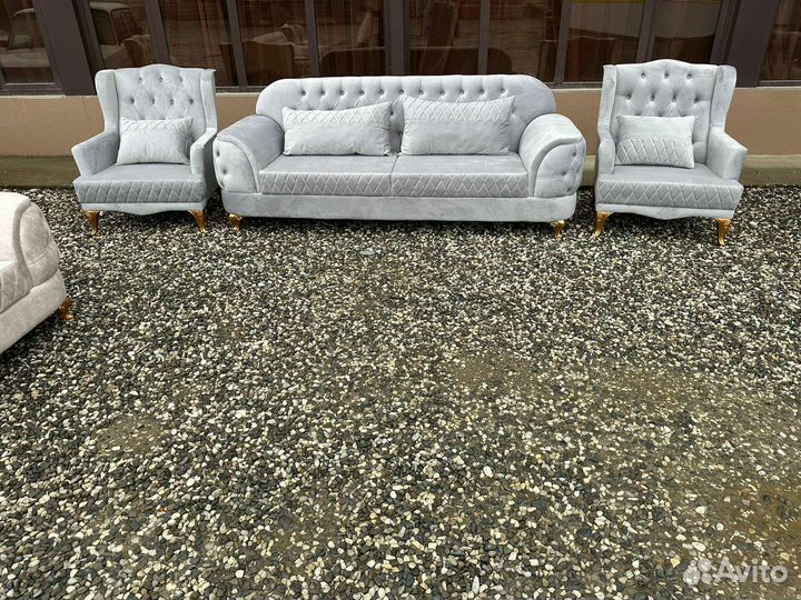 Диван и 2 кресла