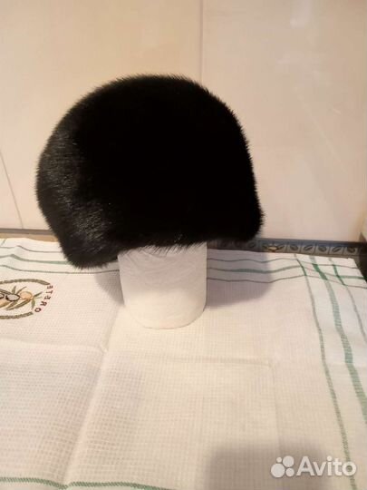 Меховая женская шапка