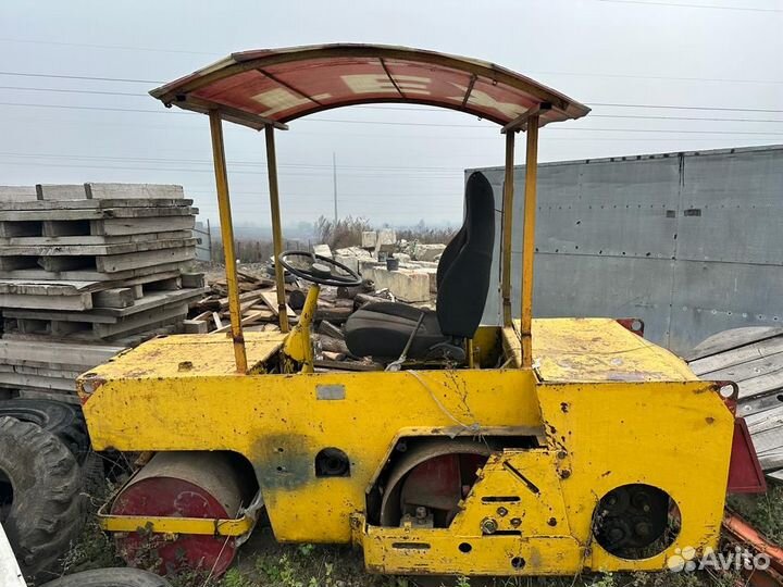 Дорожный каток Раскат ДУ-54А, 2000