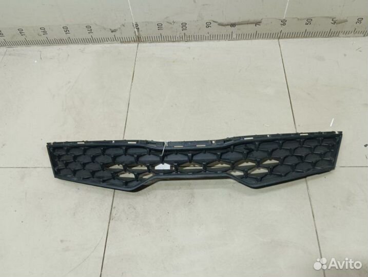 Решетка радиатора Kia Rio 4