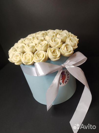 Шоколадные Розы - 37 шт в Шляпной Коробке