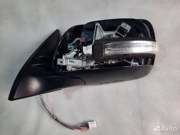 Зеркало заднего вида левое Toyota Land Cruiser