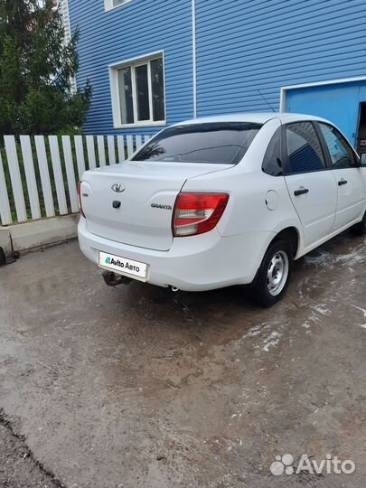 LADA Granta 1.6 МТ, 2016, 335 000 км