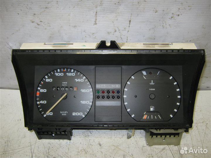 Приборная панель Volkswagen Golf Ii/Jetta Ii