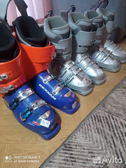 Горные лыжи и ботинки